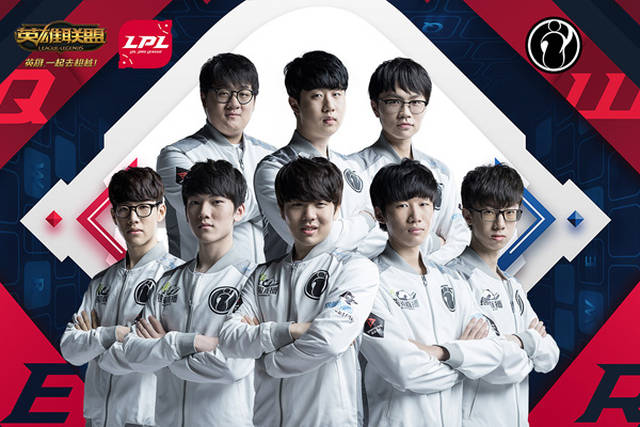 进攻中传球 进攻中传球