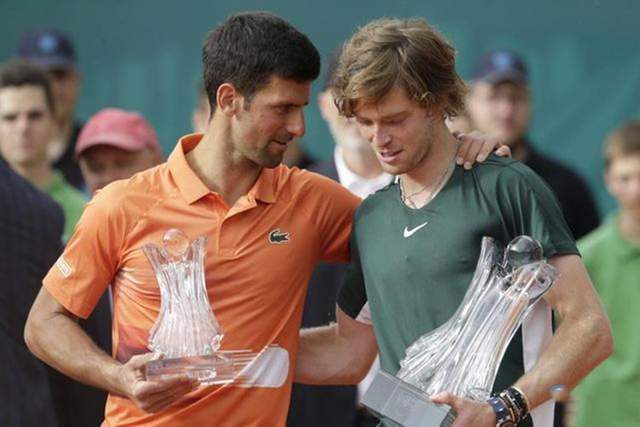 比赛中取胜 比赛中取胜